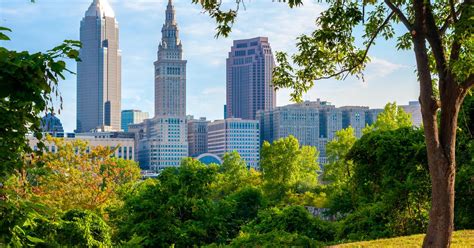 inexpensive care rentals in cleveland area